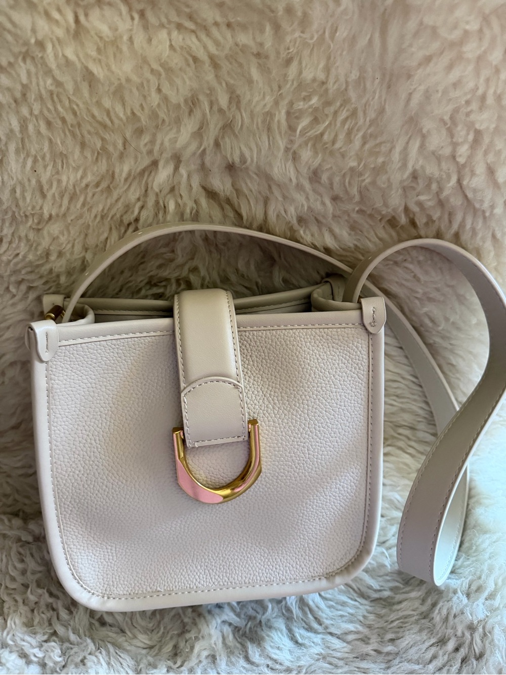 Antik Kraft Cream Crossbody Bag with Gold Accent